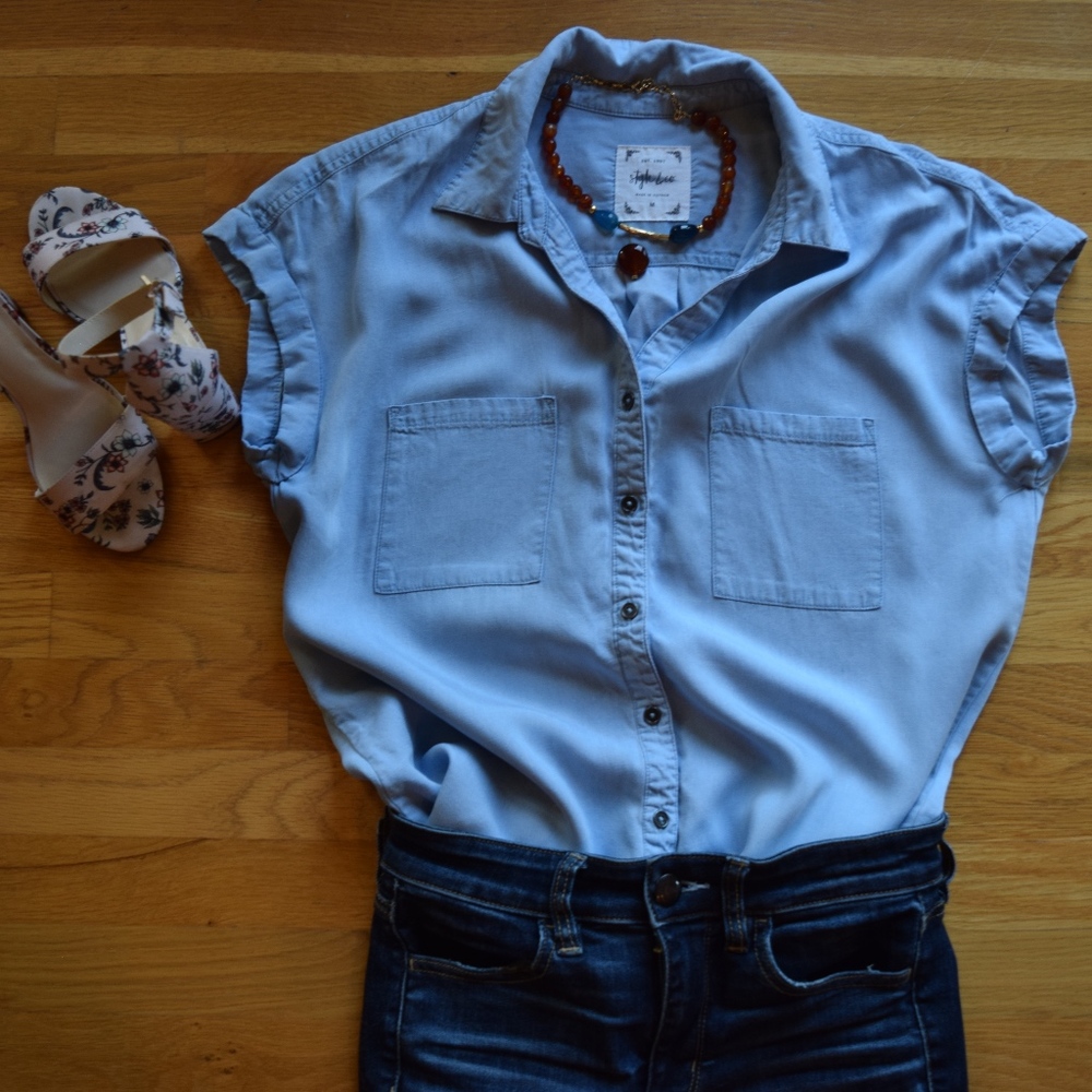 Chambray Sleeveless Shirt